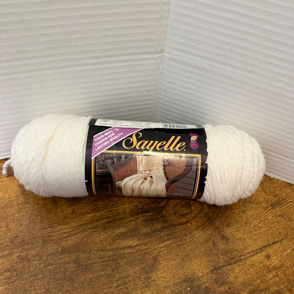 Vtg Sayelle Caron Gold Yarn White 1001 Worsted Weight 4 Ply 3.5oz USA Prop Retro
